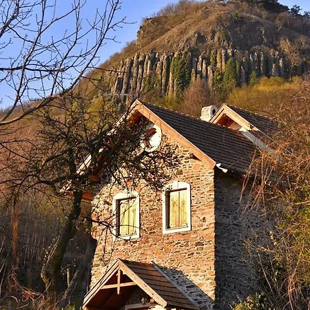 Sárkányles Сasa de vacaciones Kisapati
